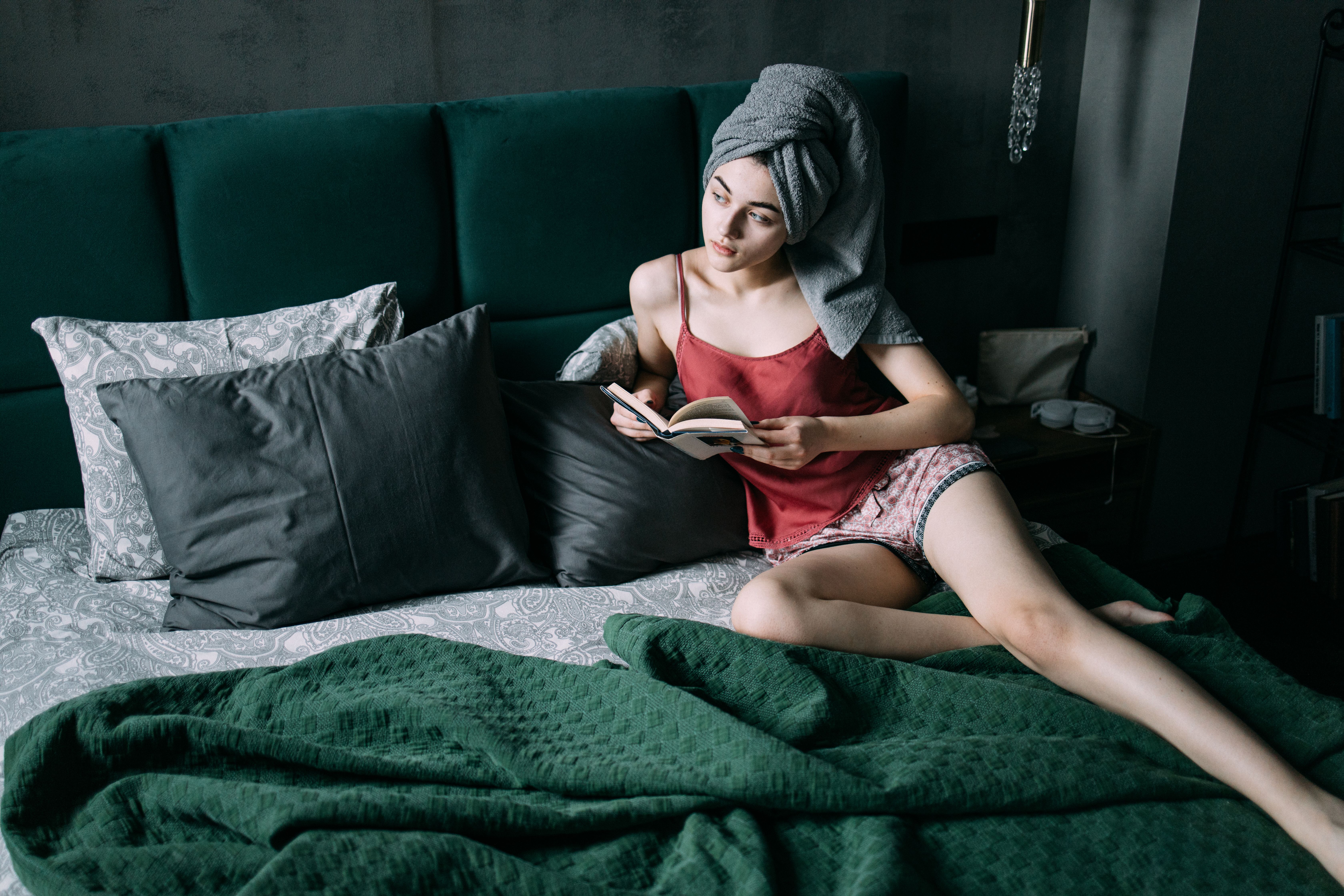 How to Build a Better Nighttime Routine for Deeper, More Restful Sleep
