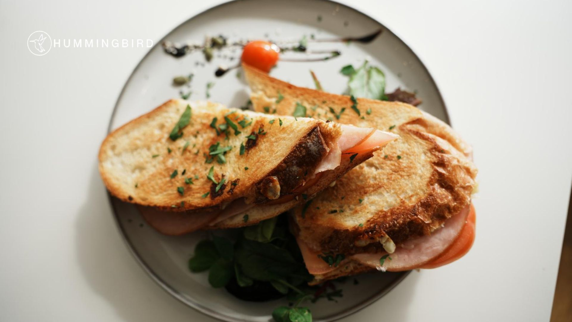 Discover the Flavours of Hummingbird Busselton: A Local Favourite for Breakfast, Lunch and Dinner