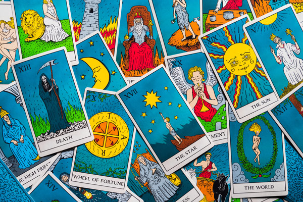 Experience Your First Intuitive Reading with Sophie