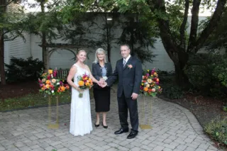 Personalized Wedding Ceremony: How to Create a Meaningful Wedding | Wows and Vows
