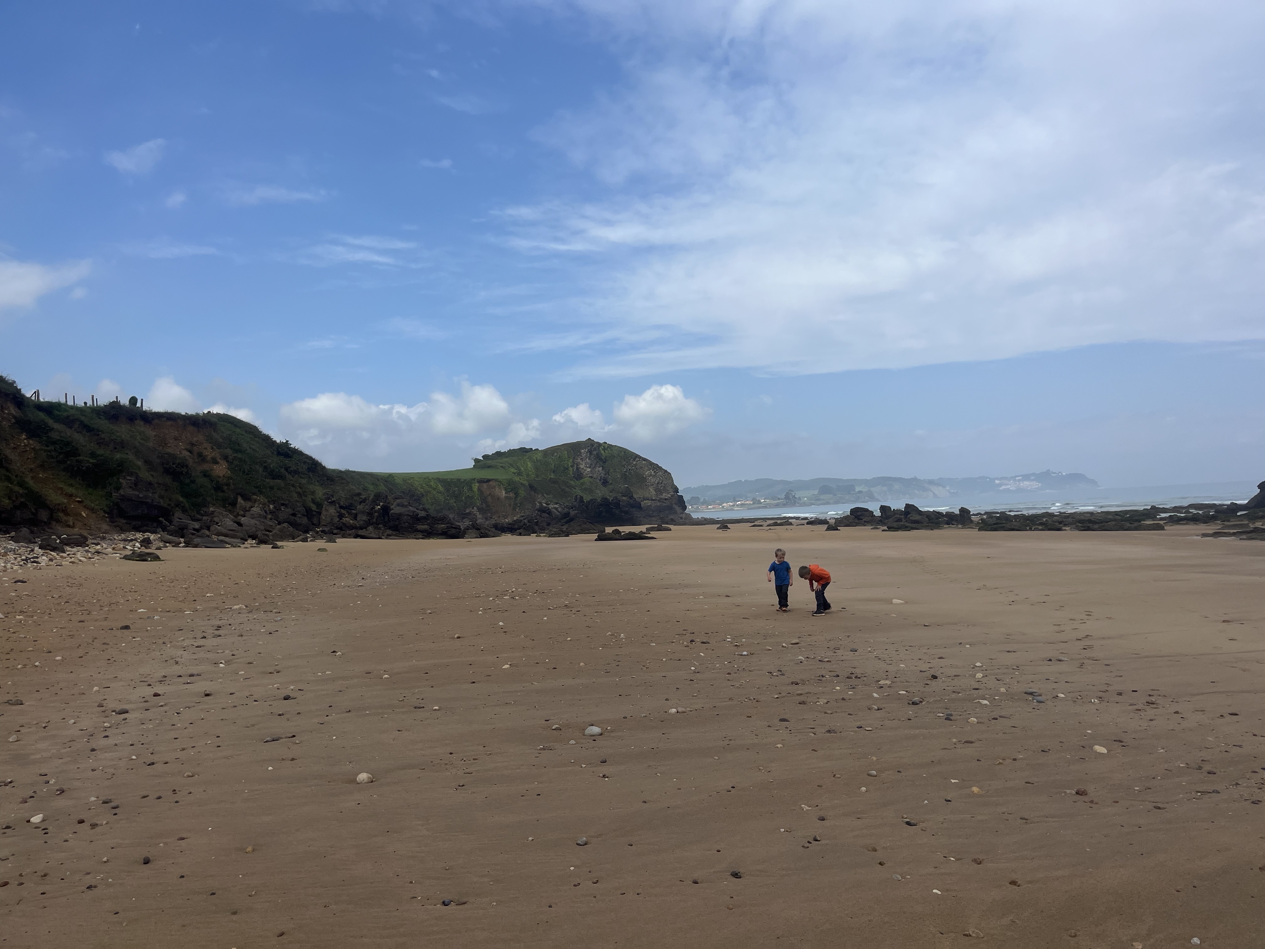 How to Actually Be in Nature With Your Kids (Not Just Take Them There)