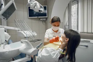 5 Reasons to Visit a Dentist Regularly