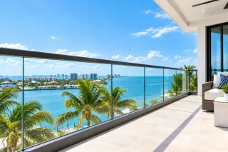 Hurricane Code Glass Railing in Marco Island: Guidelines