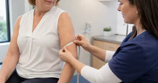 Lymphedema Sleeve Guide: Sizing, mmHg, Gauntlets & Coverage