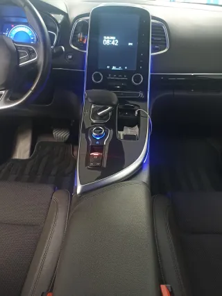 Comment protéger l’intérieur de sa voiture contre l’usure