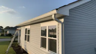 Seasonal Gutter Maintenance Tips Every Homeowner Should Know