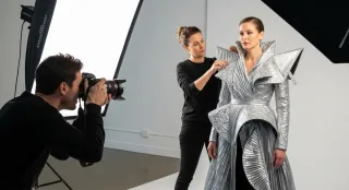 Shooting éditorial vs lookbook : quelle vision pour votre collection ?