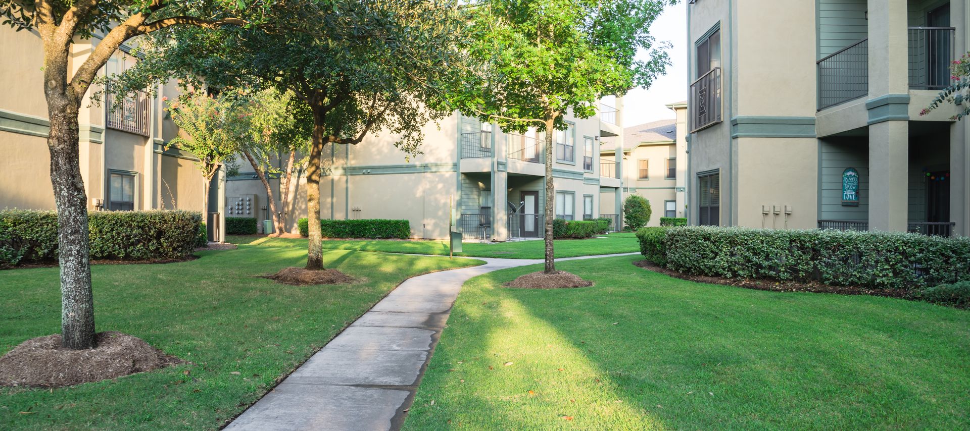 Apartment Exterior Painting in Las Vegas: A Property Manager's Guide to Repainting Occupied Communities