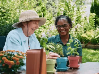 Beat the Heat: Managing Senior Nutrition and Hydration in the Summer