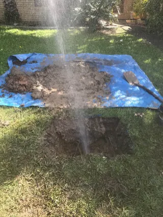 Burst Pipe Emergency? Bakersfield Plumber Explains What to Do