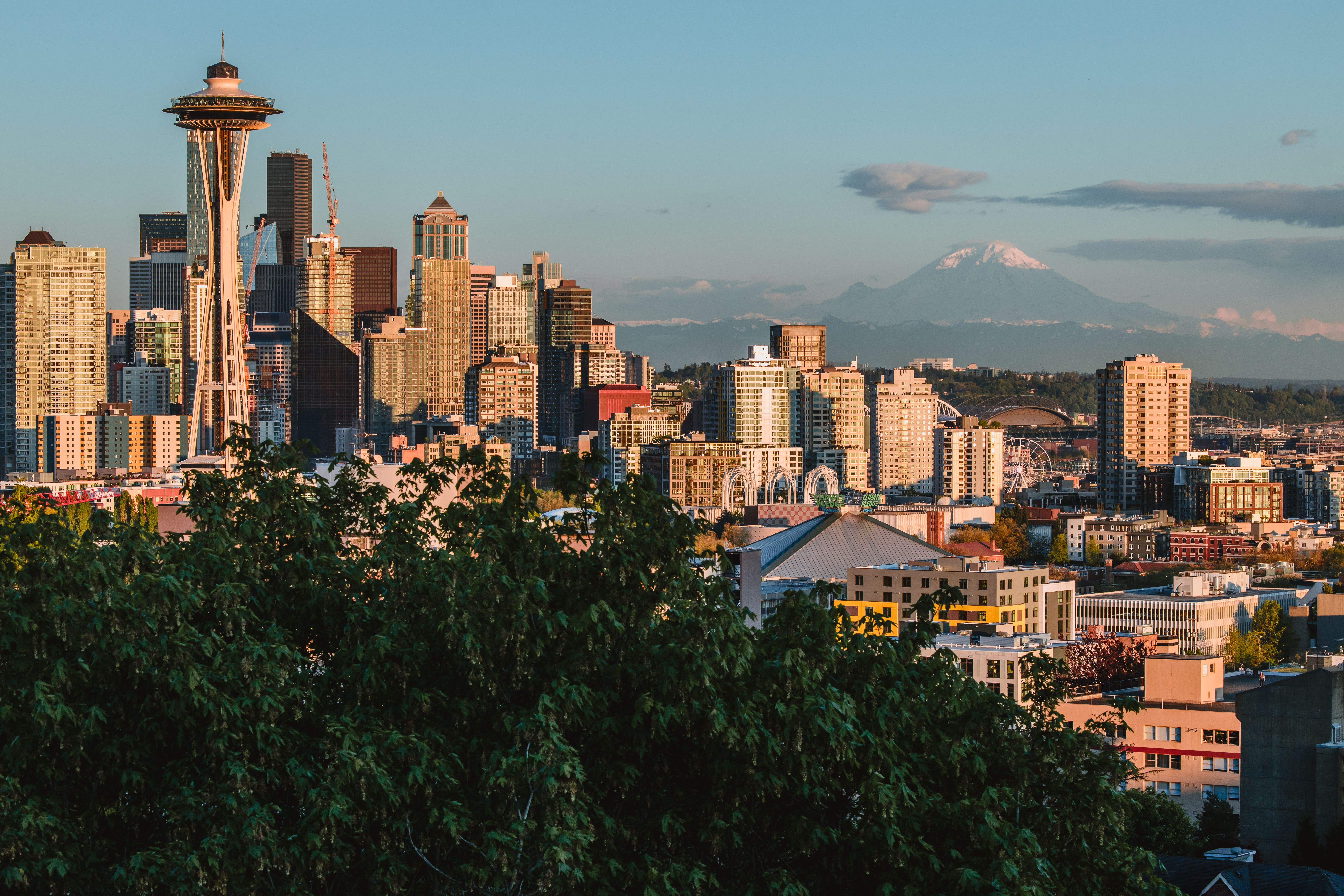 🌿 Exploring Pike Place Market in Seattle, WA: A Must-Visit Destination Full of Flavor, History & Local Charm | The Boom Enterprise, Seattle, WA