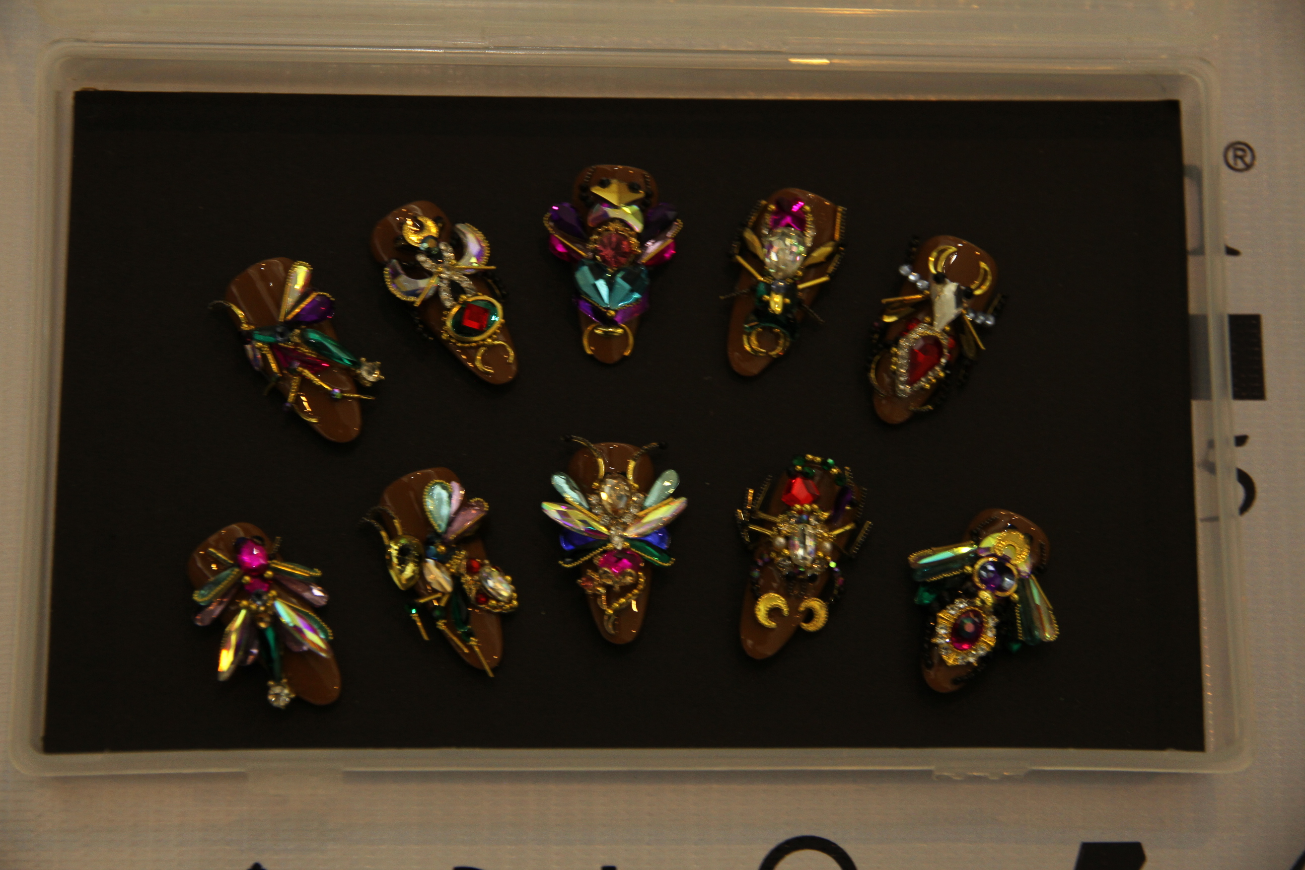 Rhinestones Art Color