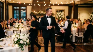 The Quiet Performance: The Art of Wedding Dinner Service