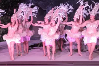 Tumoana - Filming Tumoana’s Hōʻike at Smith’s Luau on Kauaʻi