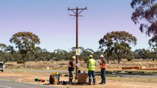 Working Near Powerlines Needs More Than a Warning