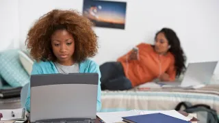 Why Off Campus Apartments are Better than Dorms