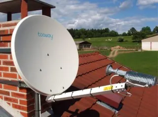 Dépannage antenne satellite à Angers : solutions rapides et efficaces