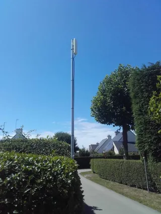 Pourquoi installer une antenne Wi-Fi extérieure pour profiter d'Internet dans votre jardin ou vos dépendances à Angers ?