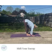 5-Minute Feel Good Yoga Flow (A Quick Nervous System Reset)