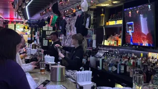Live music Irish pub Times Square NYC: Authentic Sound and Atmosphere at Garvey’s Irish Pub