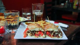 Authentic Irish Pub Food Times Square NYC: Experience Traditional Irish Dining at Garvey’s Irish Pub