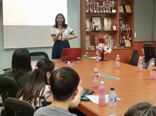 How Michelle Hon Went from Struggling Mom to Singapore's Go-To Marketing Coach for Small Businesses