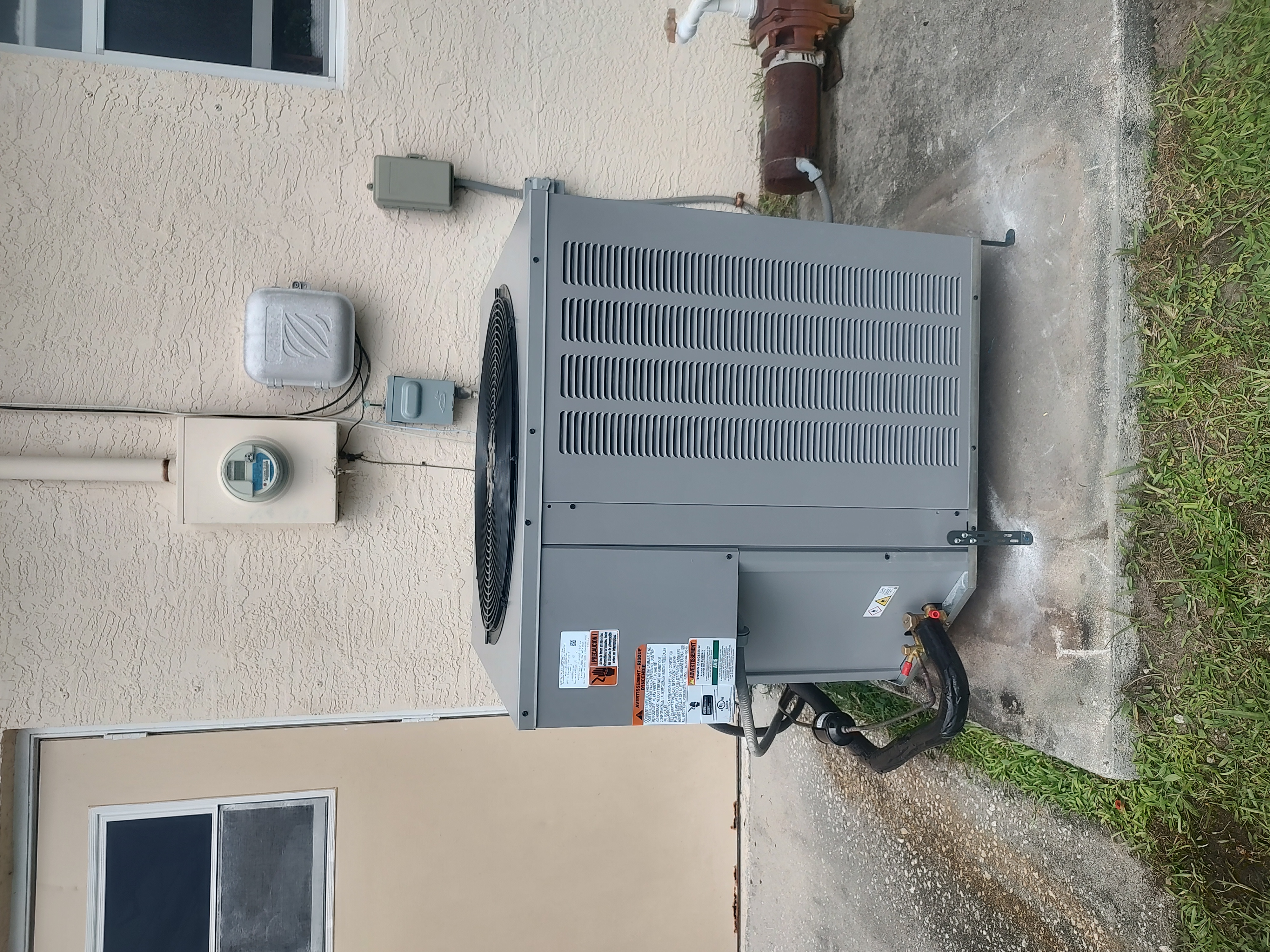 Why Does My House Feel Humid Even With the AC Running? Key Causes and Solutions