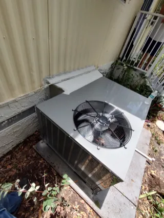 Why Is My AC Making a Buzzing or Humming Noise? Causes and Solutions