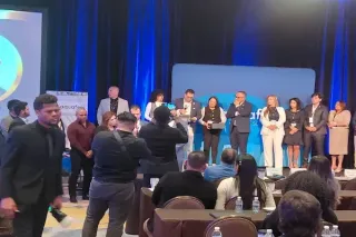 ¿La Crisis del Agua en NJ? Una Mina de Oro para Líderes