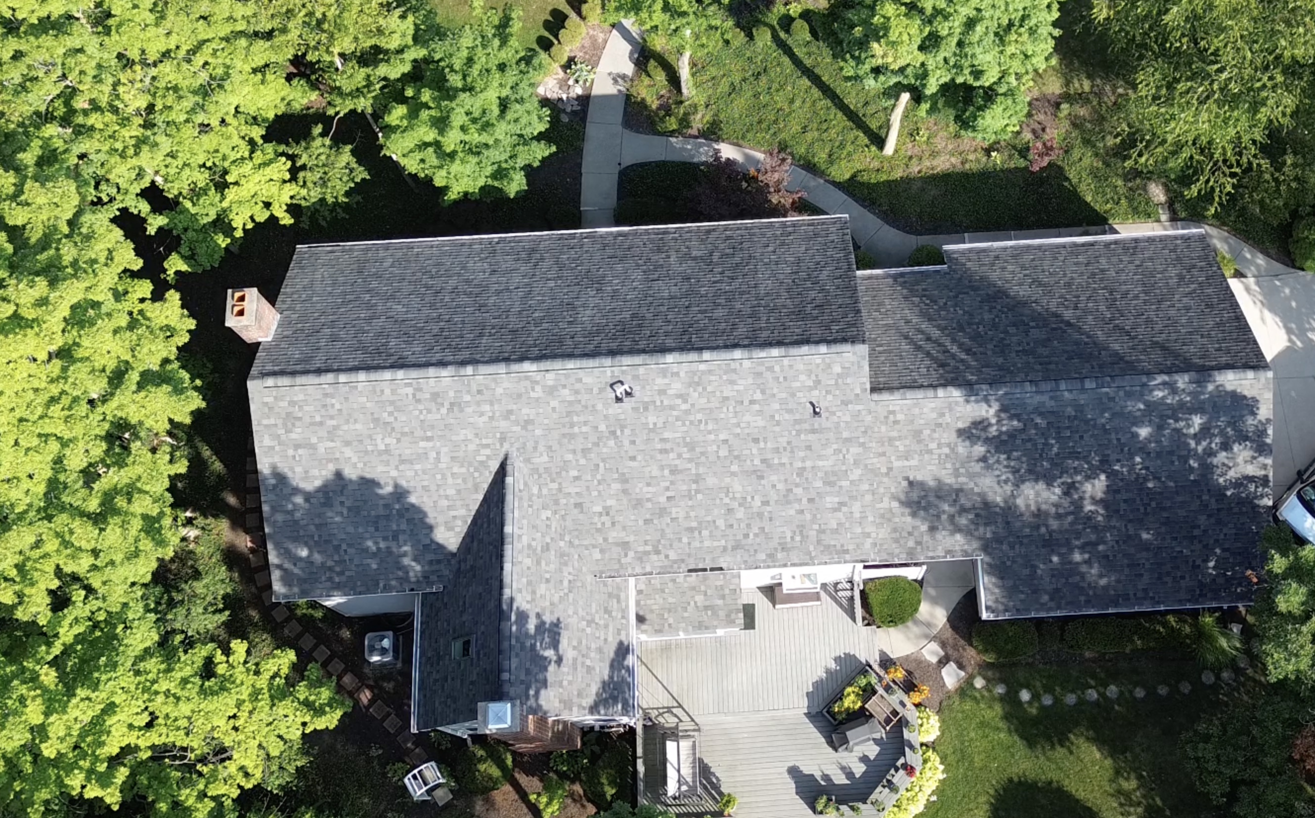What Makes a Roof Last 30+ Years?