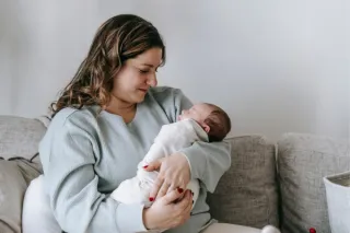 From Nanny to Newborn Care Specialist: How to Make the Transition