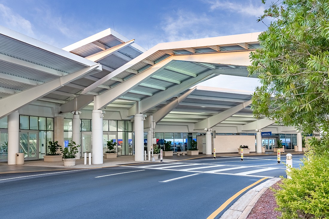 Why Renting a Car at Daytona Beach Airport Makes Sense — Class Act Cars, Daytona Beach, Florida