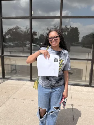 WineDown Wednesdays: Summer Break Chaos, College Tours & Money Lessons I’m Learning the Hard Way