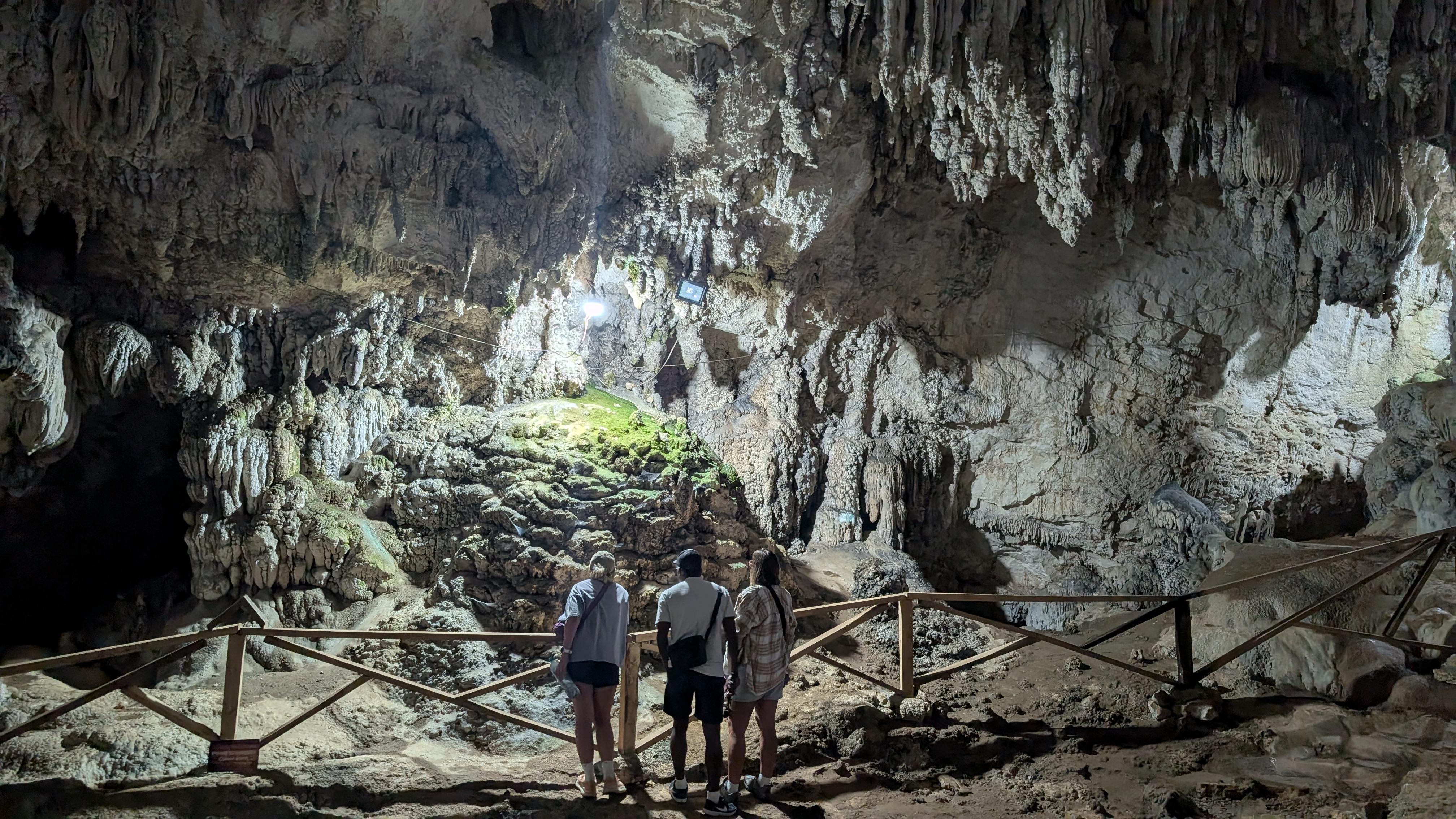 Exploring the San Cristobal de las Casas Grutas: Logistics & Maps (2026)
