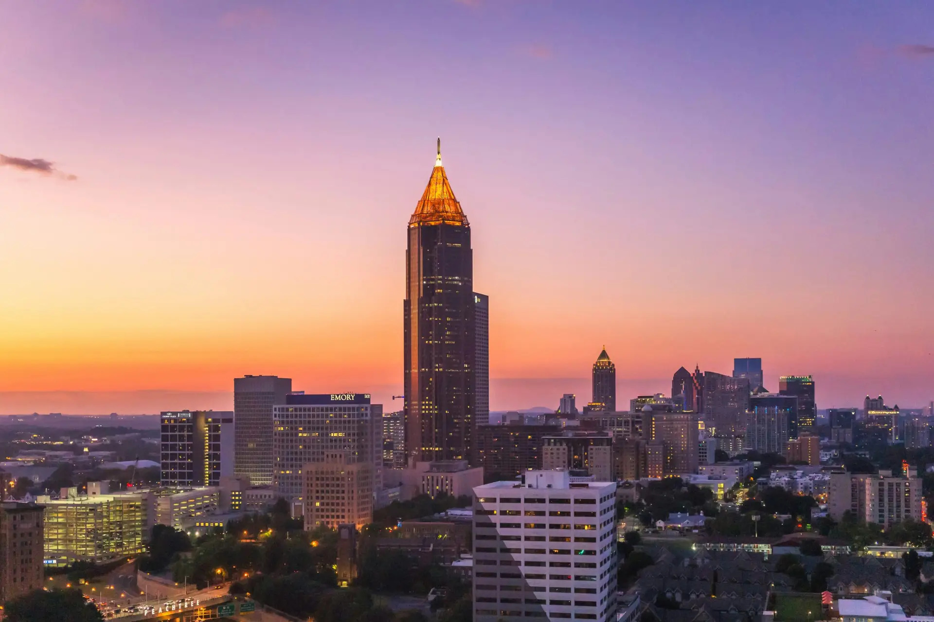 Atlanta, GA Traffic and Parking Tips Every Rental Car Customer Should Know | Atlanta Fine Car Rentals, Atlanta, GA