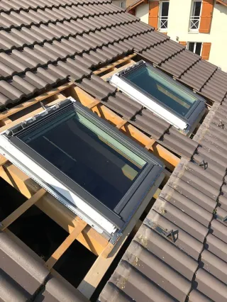 Installation de fenêtres de toit (VELUX) à Herblay-sur-Seine : apportez lumière et confort à vos combles