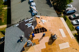 Rénovation complète de toiture à Herblay-sur-Seine : quand faut-il refaire entièrement son toit ?