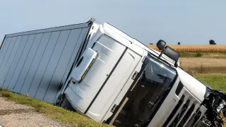 7 Key Factors That Affect Truck Accident Settlements in Florida