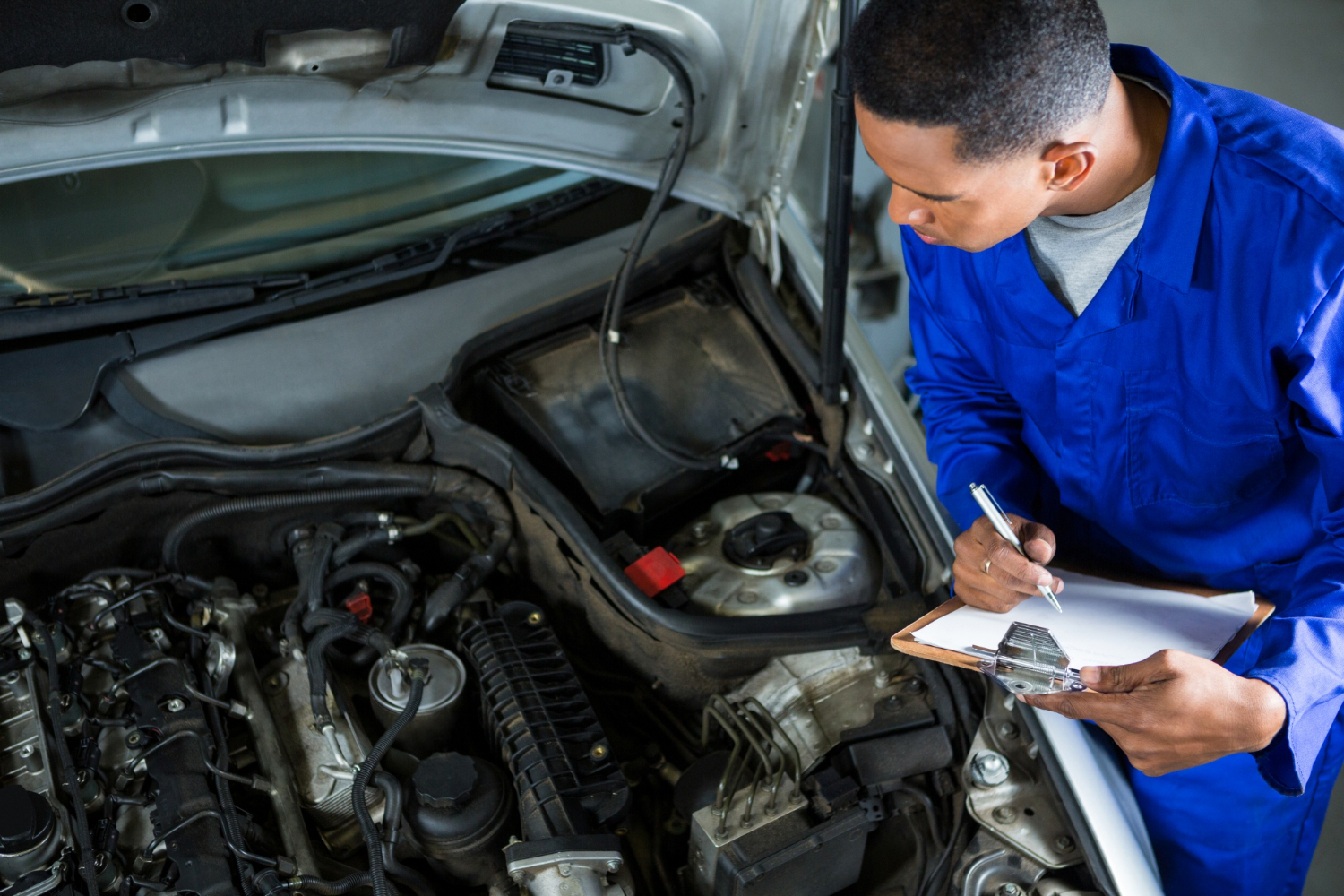 Understanding Car Diagnostics in Glasgow’s Stop‑Start Traffic