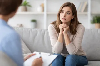 How to Recognize Anxiety Symptoms in Adults | When to Seek Professional Help