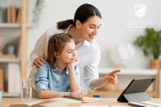 Ser madre latina en EE.UU.: el talento no está siendo pagado