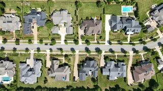 Flat Fee MLS Phoenix FSBO: A Smarter Way to Sell Your Home Without Paying High Commissions