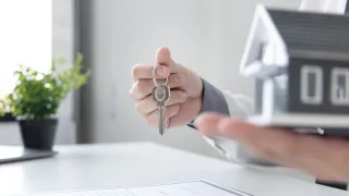 Flat Fee MLS Austin TX Seller Guide: A Smarter Way to Save While Selling Your Home