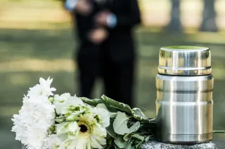 How Cremation Providers Can Compete with Low-Cost National Brands Online