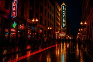 Late-Night Spots Near Market Square and the Old City
