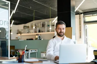 New Blog PosWebinar Promotion Strategy BluePrint: What's Working In 2025t