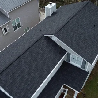 Roof Repair vs. Replacement: What Huntsville Homeowners Should Know
