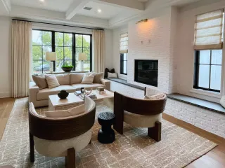 Building Character with Bespoke Window Covering Selection