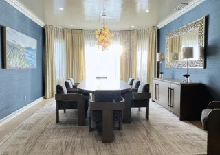 The Secret Ingredient to a Dining Space That Feels Warm Without Using Warm Colors