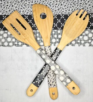 DIY Fabric-Wrapped Wooden Kitchen Spoons